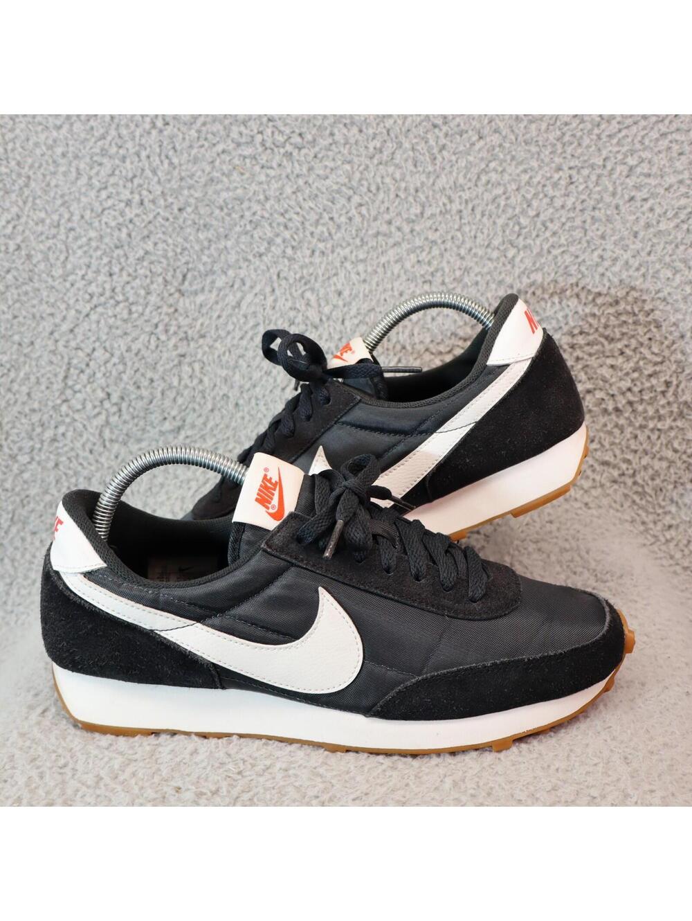 Nike Daybreak Low Black Womens Sz 10